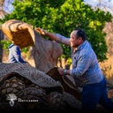 Tapando el horno con maguey