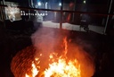 Horno encendido para recibir la piedra y el maguey