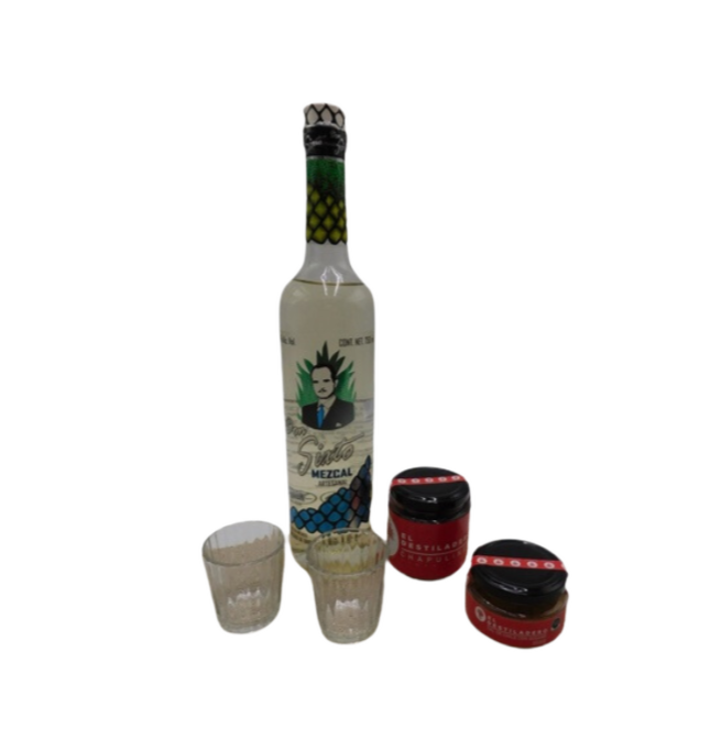 Regalo Clásico 2 - Botella + vasos + chapulines + sal